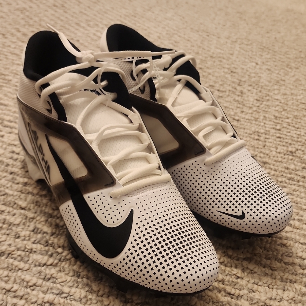 Nike Alpha Menace Pro 4 TD Football Cleats Size 10.5